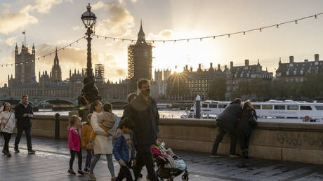 Portugal, Austria & England announce lockdowns as Europe increasingly toughens Covid-19 restrictions amid fierce protests