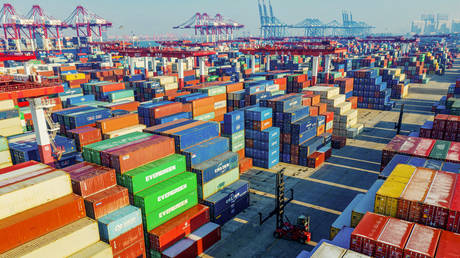 FILE PHOTO: A port in Qingdao in China's eastern Shandong province © AFP