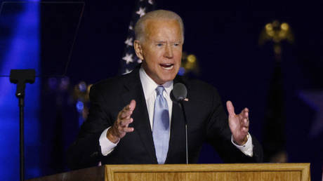 Joe Biden speaks at a victory rally in Wilmington, Delaware, November 7, 2020 © Reuters / Jim Bourg