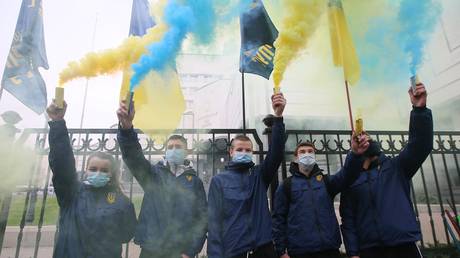 FILE PHOTO Participants of the protest action at the building of the constitutional court in Kiev. © Sputnik