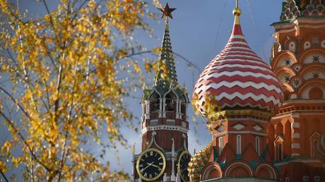 FILE PHOTO: Spasskaya Tower and Saint Basil's Cathedral in Moscow ©  Sputnik / Maxim Blinov