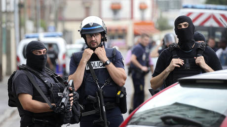 File photo of a French counter-terrorism operation © REUTERS/Charles Platiau