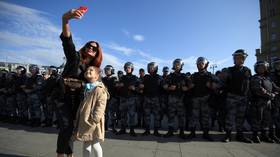 Discrimination against men? Navalny-ally Milov challenges law preventing mothers of young kids being imprisoned, but not fathers