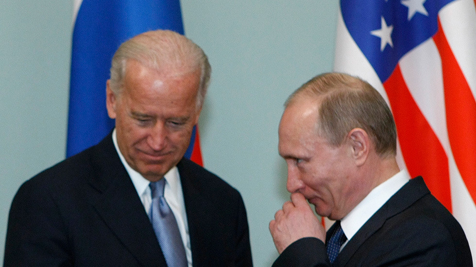 Putin sends personal letter to Biden, wishes him Happy New ...