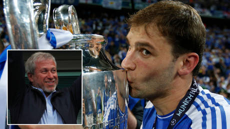 Branislav Ivanovic (right) won the Champions League with Roman Abramovich at Chelsea © Action Images / John Sibley via Reuters | © Wolfgang Rattay / Reuters