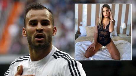 Jese Rodriguez (left) has been sacked by PSG after being accused of cheating on Aura Ruiz with Rocio Amar (right) © Sergio Perez / Reuters | © Instagram / rocio_amar
