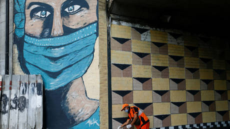 Jakarta, Indonesia, October 2, 2020 © REUTERS/Ajeng Dinar Ulfiana