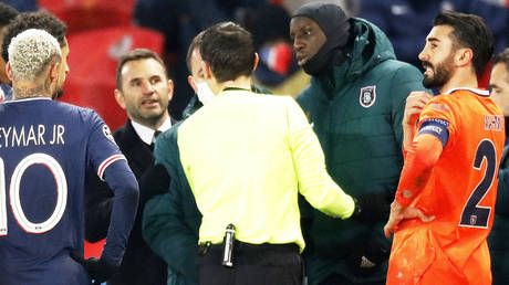 Istanbul and Paris Saint-Germain players left the pitch amid accusations of racism in the Champions League © Charles Platiau / Reuters