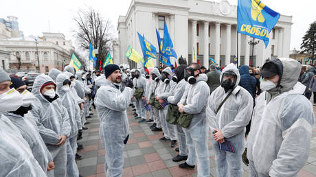 Ukraine announces emergency lockdown&hellip; after New Year, as Kiev struggles to find cash for orders of Covid-19 vaccine