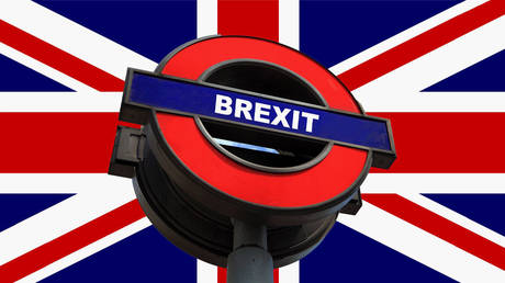 Brexit talks without end: Negotiators to &lsquo;go the extra mile&rsquo; as deadline shifts