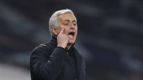 &lsquo;Where are the injuries?&rsquo;: Spurs boss Mourinho kicks off mind games ahead of top-of-the-table clash with Liverpool (VIDEO)