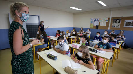 School&rsquo;s out: French students can skip classes to isolate before Christmas to reduce Covid spread risk