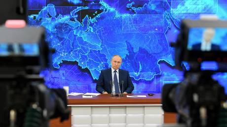 Putin says collaboration between UK&rsquo;s AstraZeneca and makers of Russian Sputnik V Covid-19 vaccine &lsquo;good for whole world&rsquo;