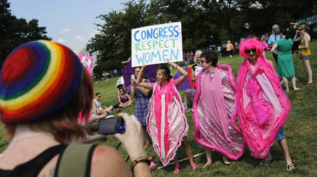 &lsquo;Women&rsquo; or &lsquo;vagina owners&rsquo;? Teen Vogue&rsquo;s publication of &lsquo;masturbation guide&rsquo; mocked for advances in woke linguistics