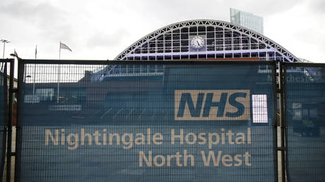 FILE PHOTO: A general view of the NHS Nightingale Hospital North West,  in Manchester, Britain. © REUTERS / Molly Darlington