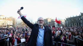 Labour suspends two activists for backing Corbyn in anti-Semitism row & accusing Starmer of ‘colluding with Tories’