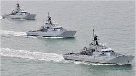 ‘We might get thrown out of NATO’: Twitter baffled & divided over UK govt idea to send warships against EU fishermen