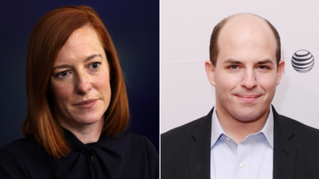 (L) Jen Psaki © AFP / ALEX WONG; (R) Brian Stelter © AFP / STEPHEN LOVEKIN