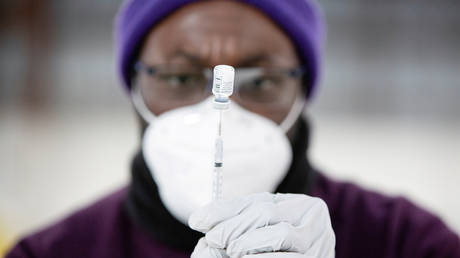 Senior govt minister blasts Tory MP who urged anti-vaxxers to &lsquo;persist,&rsquo; demands immediate apology