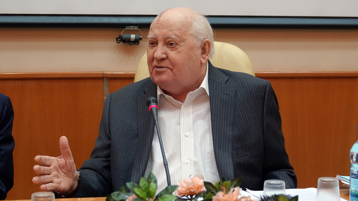 Gorbachev Once America S Greatest Friend In Moscow Believes Capitol Invasion Calls Into Question Stability Of Us As A State Rt Russia Former Soviet Union