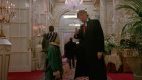 Was that 1992 or ‘1984’? Trump haters call on Hollywood to DIGITALLY REMOVE president's cameo appearance from Home Alone 2
