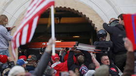 Progressive pundit Jimmy Dore helping ‘FASCISM’ by calling for Julian Assange pardon, liberal commentators claim