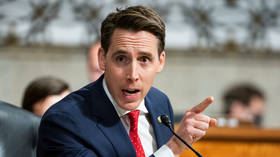 Senator Hawley urges Americans to push back against corporate ‘muzzling’ of free speech as liberals continue shouting ‘traitor’