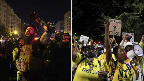 (L) A member of the far-right group Proud Boys yells at police. © REUTERS / Jonathan Ernst; (R) Demetria Hester, mother and BLM activist, uses a megaphone as she raises her fist along a group of mothers during a protest against racial inequality and police violence. © REUTERS / Caitlin Ochs
