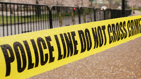 Multiple people injured as shooting erupts at Minnesota health clinic