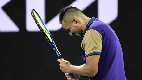 Nick Kyrgios crashed out at the Australian Open despite an enthralling fight. © Reuters