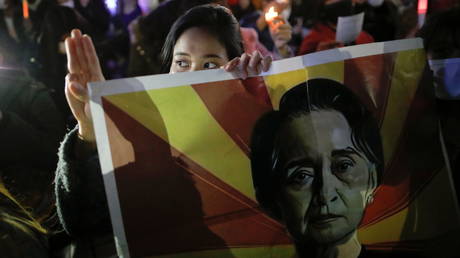 FILE PHOTO: Protests against the Myanmar military coup held in Tokyo, Japan on February 11, 2021 © REUTERS/Issei Kato