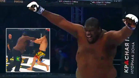 MMA giant Zuluzinho thought he had beaten Yusup Shuaev at an AMC Fight Nights in Russia © Twitter / Grabaka_Hitman