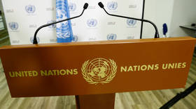 Naomi Wolf joins Tucker Carlson to warn we’ve become a Covid-19 police state. Guess which one liberals think is the bigger crime?