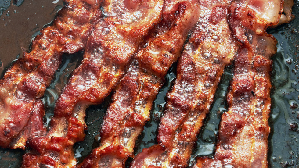 Something to chew on?  Just one piece of bacon daily increases the risk of dementia by 44%, say researchers – RT World News