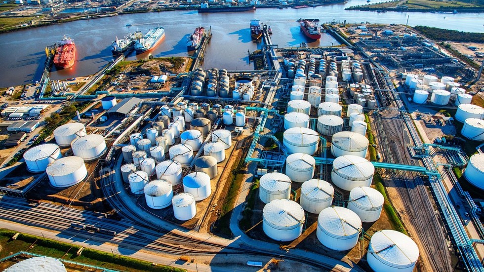 US imports record volumes of Russian oil despite growing political tensions 1 US imports record volumes of Russian oil despite growing political tensions