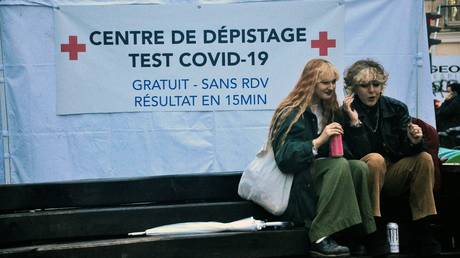 Russians living in Western Europe are now fleeing Covid-19 disruption & returning home, as vaccine access stalls - Moscow&rsquo;s top MP