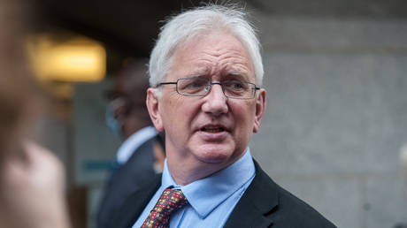 The former British ambassador to Uzbekistan and a supporter of Julian Assange, Craig Murray arrives at the Old Bailey as the extradition hearing for WikiLeaks founder Julian Assange resumes on September 7, 2020 in London, England.