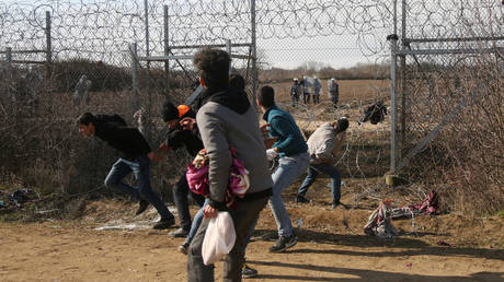 Migrants on the Turkish-Greek border near Edirne, Turkey, March 2, 2020