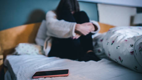 Online dangers. (FILE PHOTO) © Getty Images / sestovic