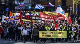 Ukraine & Latvia’s war on Russian language is self-defeating & foolish, given world’s most successful countries are multi-lingual