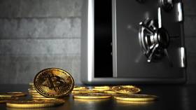 Hedging against US dollar decline: Bitcoin rises after Fed signals loose monetary policy