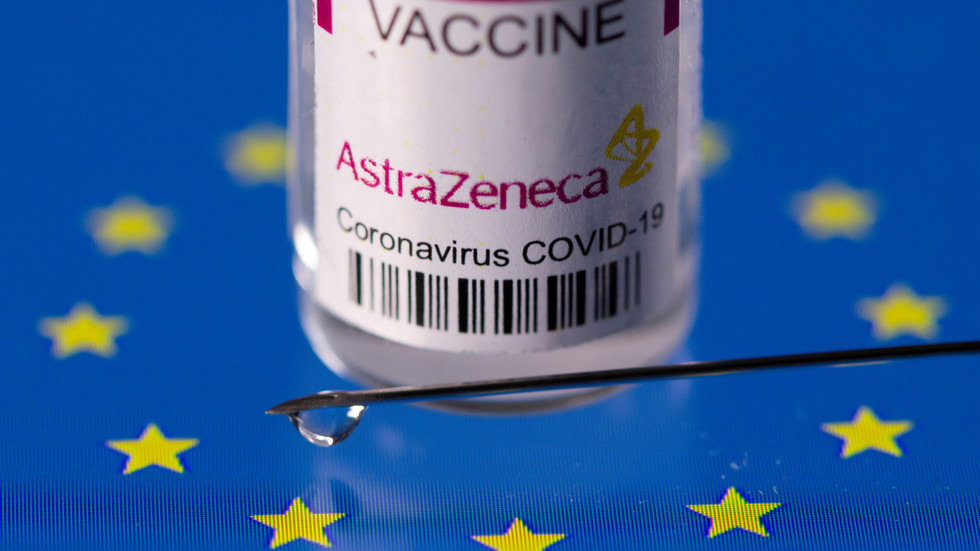 Top-Beamter der EMA sagt, dass die EU-Behörde den Zusammenhang zwischen dem AstraZeneca Impfstoff und dem tödlichen Blutgerinnsel bestätigen soll