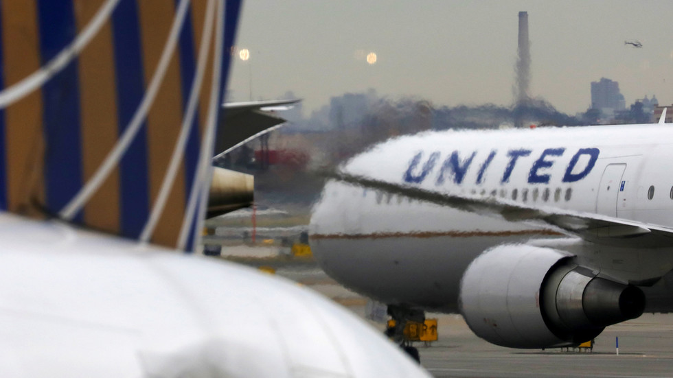 Taking wokeism to new heights? United Airlines pledges 50% of pilot