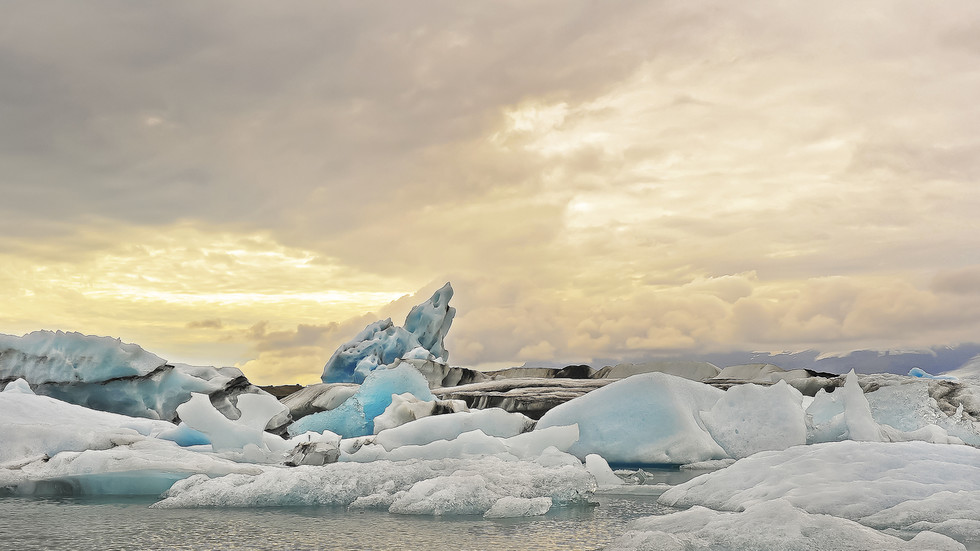 Global warming hitting Russia much harder than rest of world, experts warn, with temperatures rising faster than global average - Vimarsana News