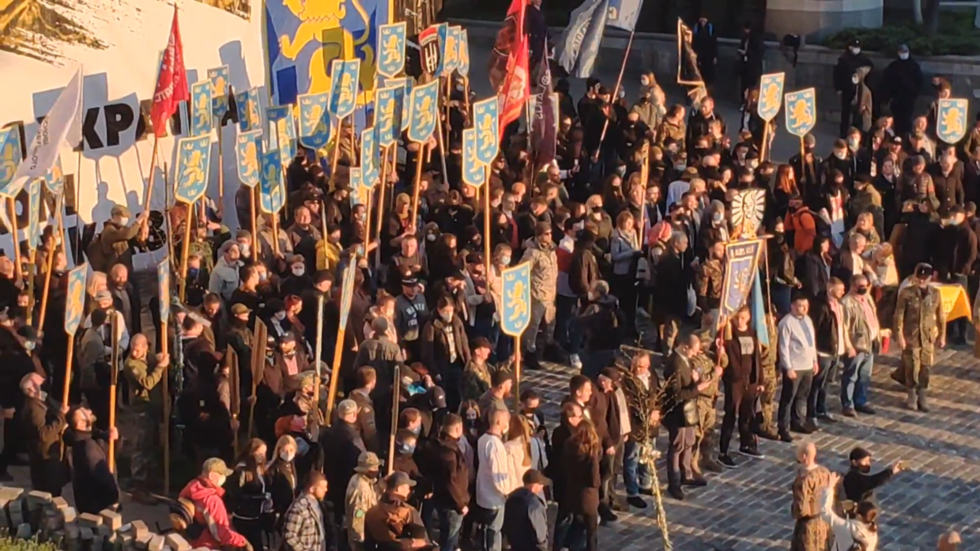 Ukrainian far-right nationalists stage march in center of Kiev to mark