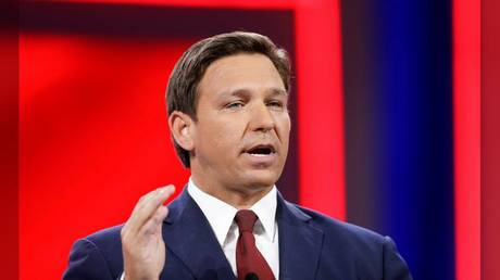 Florida Governor DeSantis BANS &lsquo;vaccine passports&rsquo; with executive order to prevent having &lsquo;two classes of citizens&rsquo;