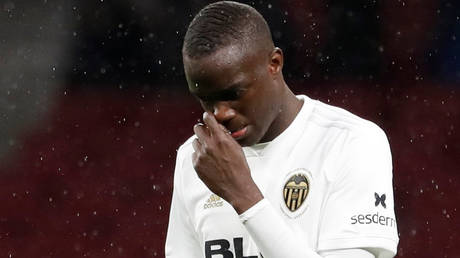 Valencia star Mouctar Diakhaby alleged he was racially abused against Cadiz © Susana Vera / Reuters