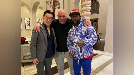 UFC boss Dana White set tongues wagging after sharing the image with Mayweather. © Instagram @danawhite
