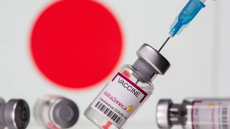 Japan clarified reports about athletes jumping vaccine queues. © Reuters