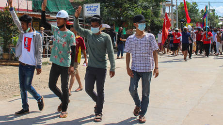 Clashes between Myanmar military and protesters reportedly leaves 11 dead as junta removes ambassador to UK